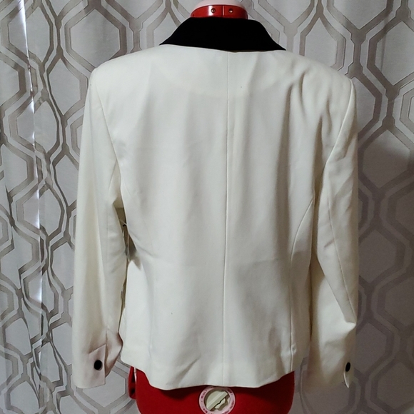2/$30 Jessica white and black tuxedo jacket - Picture 4 of 6